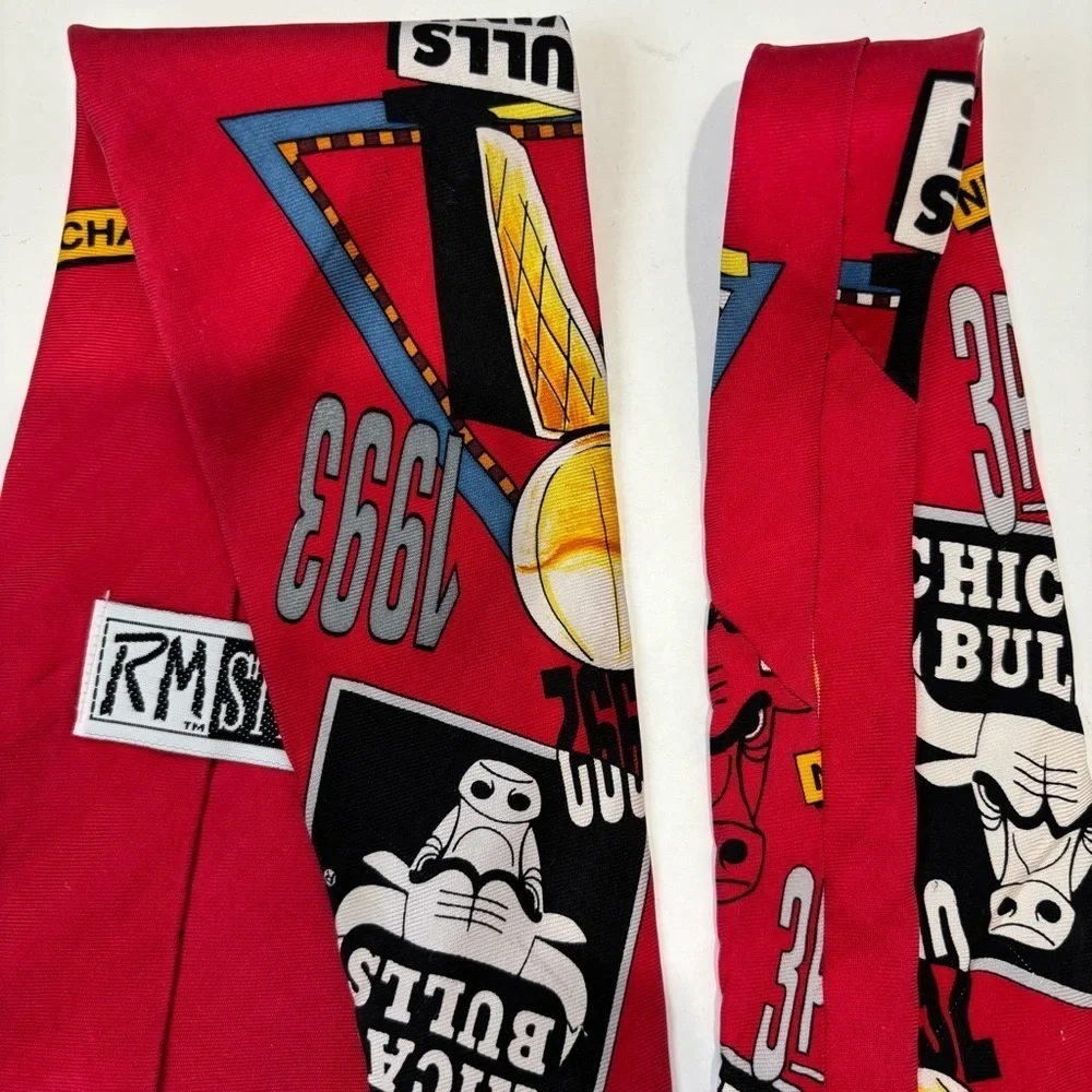 Rm Style Chicago Bulls NBA Red Silk Neck Tie 3 Peat Champions Vintage 1993 USA